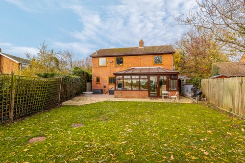 Vicarage Close, Holbeach St. Johns, Holbeach